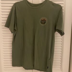 Green Billabong T shirt